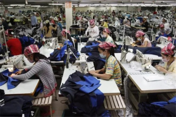 柬埔寨成衣業復甦勢頭強勁。圖源：互聯網