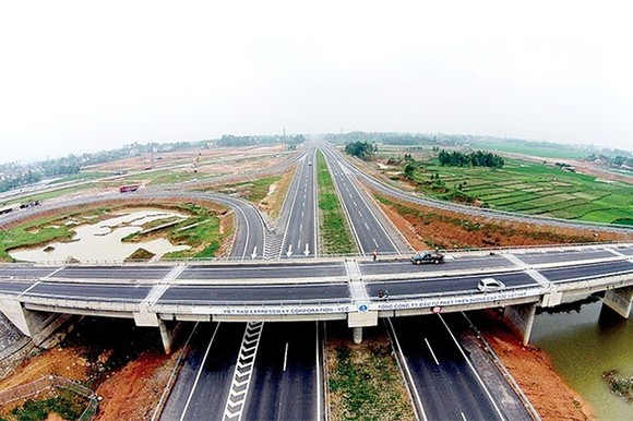 2017-2020年階段東面北-南高速公路工程建設項目。