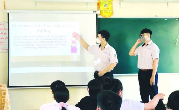 朱文安成年教育中心學生參加多項體驗活動。