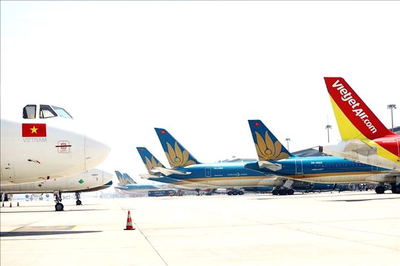 越南航空領域在新形勢下復甦與發。