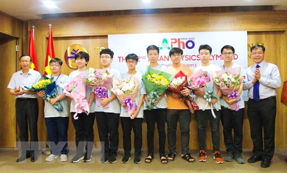 亞太物理奧林匹克競賽越南學生團得獎