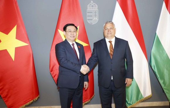 國會主席王廷惠會見匈牙利總理歐爾班。