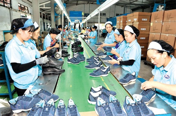 堅江省力爭2022年下半年工業生產總值大約25萬4000億元。