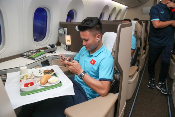 Thực đơn trên không định hướng 5 sao của Bamboo Airways ảnh 6