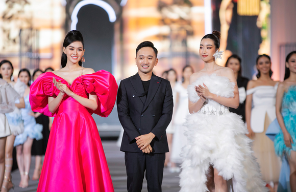 Thí sinh Lê Nguyễn Bảo Ngọc cao 1,85m vào thẳng top 20 Hoa hậu Thế giới Việt Nam 2022 ảnh 4