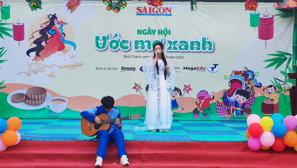 Mang đêm hội trăng rằm về với trẻ em Bình Chánh ảnh 12