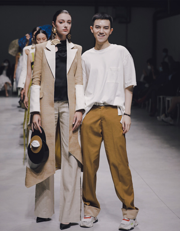 Thương hiệu thời trang Gen Z Việt đầu tiên ra mắt Milan Fashion Week 2023, tiếp tục được lên Vogue ảnh 8