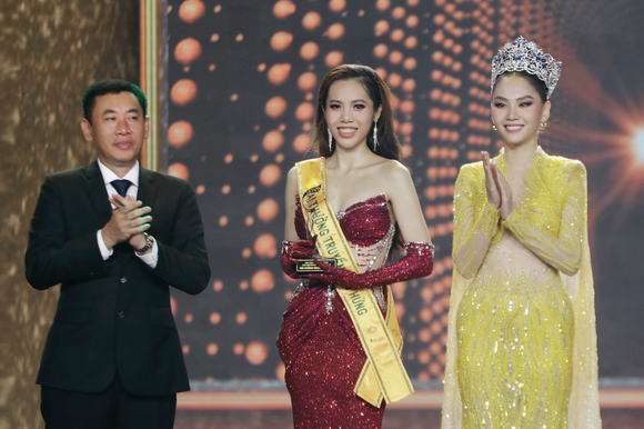 Người đẹp Đoàn Thiên Ân đăng quang Miss Grand Vietnam 2022 ảnh 10