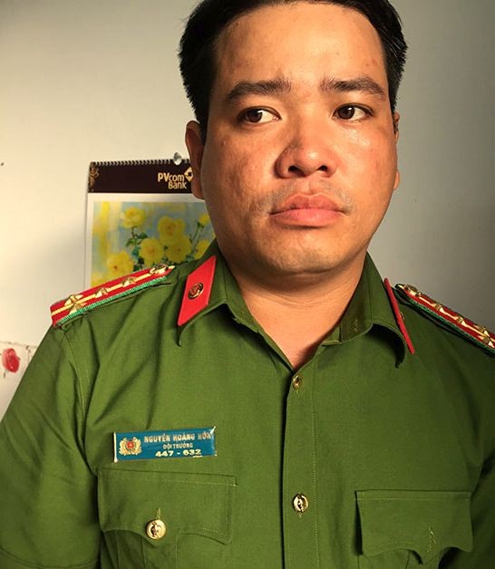 Vừa ra tù đã giả danh công an chiếm đoạt tài sản ảnh 1