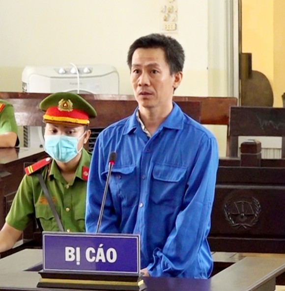 Lĩnh án 20 năm tù vì chiếm đoạt 1,69 tỷ đồng qua Campuchia đánh bạc ảnh 1