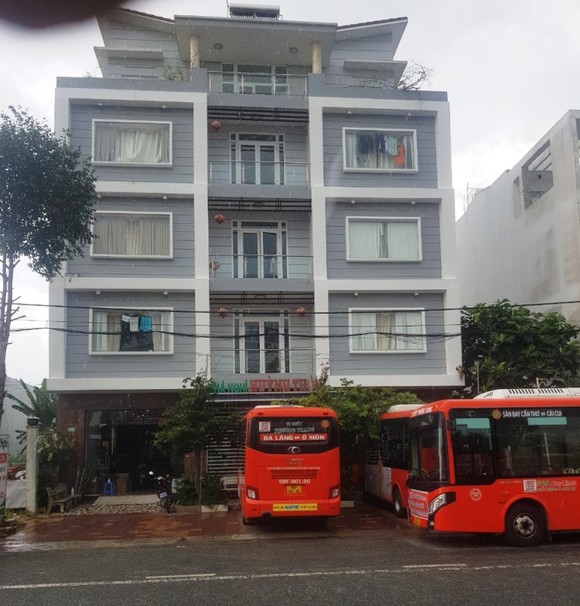 Một người dân ở Cần Thơ dành hết khách sạn 4 tầng làm nơi ở miễn phí cho lực lượng chống dịch ảnh 1