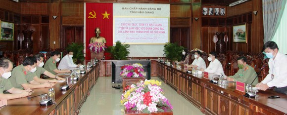 TPHCM cảm ơn tỉnh Kiên Giang và Hậu Giang hỗ trợ phòng chống dịch Covid-19 ảnh 1