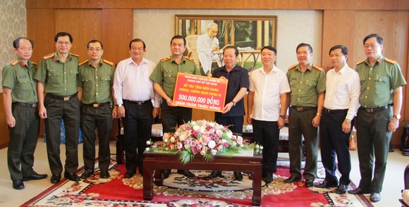 TPHCM cảm ơn tỉnh Kiên Giang và Hậu Giang hỗ trợ phòng chống dịch Covid-19 ảnh 3