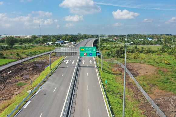 Cao tốc Trung Lương – Mỹ Thuận dự kiến thông xe vào ngày 18-1-2022 ảnh 4