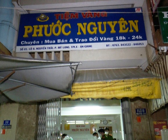 Khởi tố bổ sung hành vi trốn thuế tại tiệm vàng Phước Nguyên ở An Giang ảnh 1
