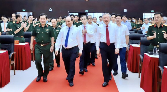 Chủ tịch nước Nguyễn Xuân Phúc dự Hội thảo khoa học 'Chiến thắng Đồn Nhất - Hải Vân Quan' ảnh 1
