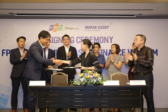 FPT Shop và Mirae Asset Finance Vietnam ký kết thỏa thuận  hợp tác toàn diện