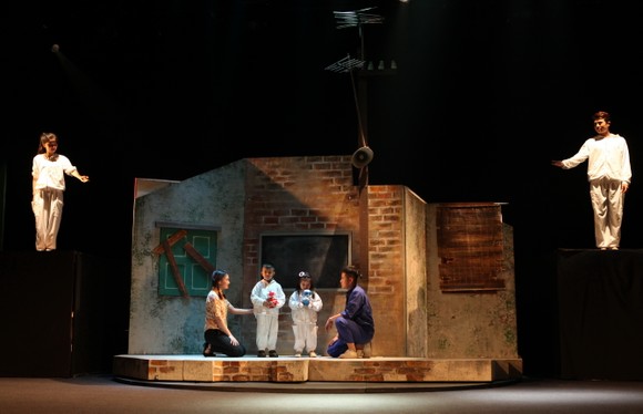 Sân khấu Nhà hát Tuổi Trẻ lại sáng đèn với kịch Lưu Quang Vũ ảnh 1