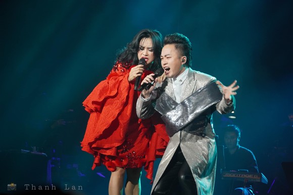Lắng nghe tình ca bất hủ của Đoàn Chuẩn- Phú Quang trong đêm 'Hà Nội phố' ảnh 1