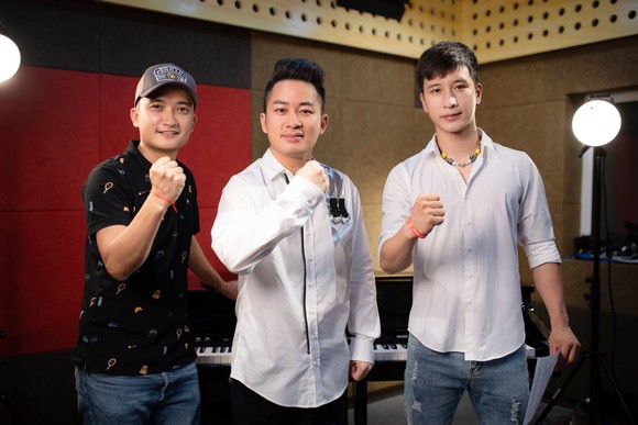 'Cảm ơn những trái tim yêu người'- MV tri ân các chiến sĩ áo trắng ảnh 1