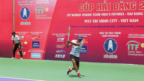 Lý Hoàng Nam lội ngược dòng lấy điểm ATP tại giải quần vợt M15 Sham El Sheikh ảnh 1