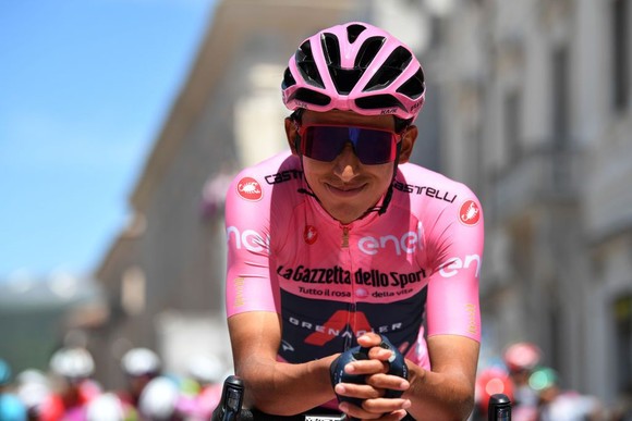 “Thần gió” Peter Sagan lên tiếng vươn lên giành áo tím Giro d’Italia 2021 ảnh 2