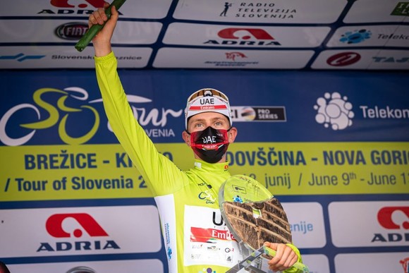 Áo vàng Tour de France Tadej Pogacar giành cú đúp giải xe đạp Tour of Slovenia 2021 ảnh 2