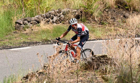 Vincenzo Nibali chiến thắng trên quê nhà giành áo đỏ vàng chung cuộc Giro di Sicilia  ảnh 3