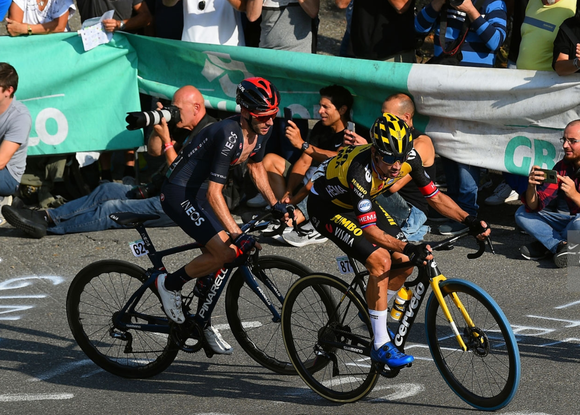 Primoz Roglic chiến thắng ấn tượng tại Giro dell'Emilia ảnh 2