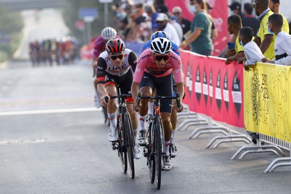Peter Sagan đánh bại Egan Bernal để thắng Giro d'Italia Criterium Dubai ảnh 2