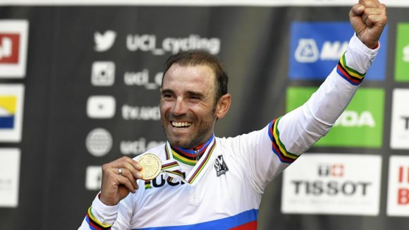 Valverde bỏ Tour de France mùa cuối cùng sự nghiệp ảnh 1