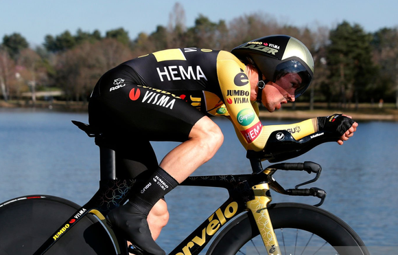 Các tay đua Jumbo-Visma đổi áo cho nhau, tiếp mạch thống trị Paris-Nice ảnh 1