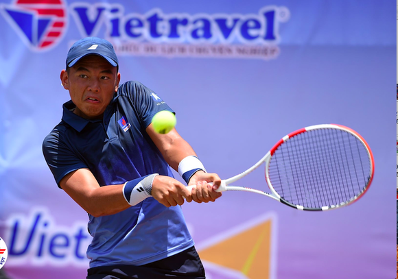 Lý Hoàng Nam thắng chật vật tay vợt trẻ Thái Lan để vào bán kết giải quần vợt nhà nghề Chiang Rai ảnh 1