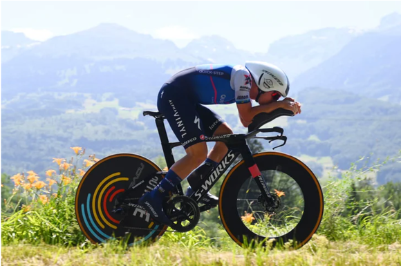 Geraint Thomas chiến thắng Tour de Suisse 2022 đầy biến động ảnh 1