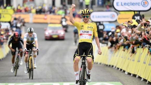 Soi điểm yếu của đương kim Áo vàng Tour de France Tadej Pogacar  ảnh 1