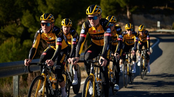 Wout van Aert chấn thương hi hữu trước thềm Tour de France ảnh 2
