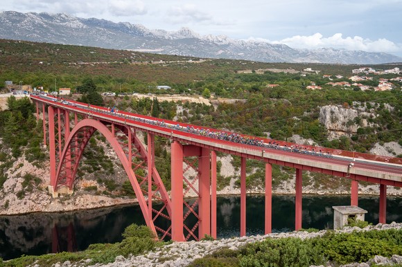 Jonas Vingegaard thắng chặng đầu tiên sau Tour de France ảnh 1