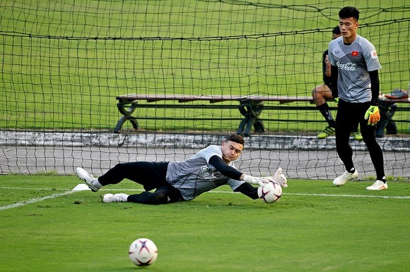 Đặng Văn Lâm gia nhập Thai-League ảnh 1