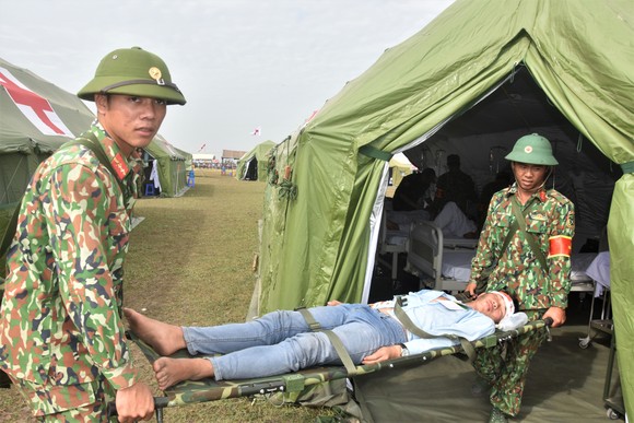 Việt Nam – Campuchia diễn tập cứu hộ, cứu nạn khu vực biên giới đất liền  ​ ảnh 16