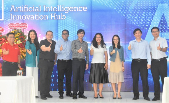 Ra mắt trung tâm AI Innovation Hub và công bố cuộc thi AI Hack 2020 ảnh 1