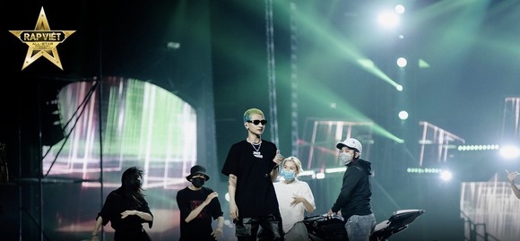 Live Concert Rap Việt All-Star hé lộ loạt hình ảnh tổng duyệt 'gây choáng' ảnh 3