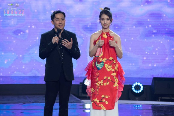 Trấn Thành, Thúy Ngân, Hoa hậu Thùy Tiên, Kaity Nguyễn, Khánh Vy dẫn dắt Sóng 22 ảnh 5