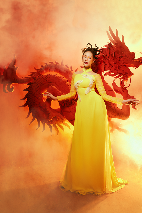 Bộ ảnh Tết Nhâm Dần cùng hình tượng rồng của Hoa hậu Khánh Vân ảnh 8