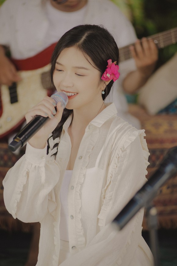 Suni Hạ Linh, Hoàng Dũng, Orange, GREYD làm mới các bản hit với 'Hương mùa hè' ảnh 6