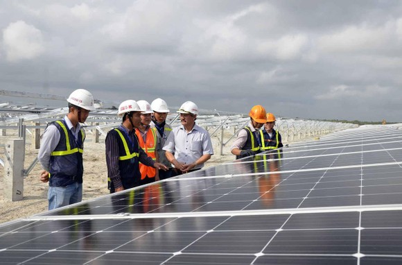 Thu hút đầu tư vào miền Trung - đất lành 'chim' chưa đậu - Bài 2: Phát huy thế mạnh riêng cho phát triển chung ảnh 1