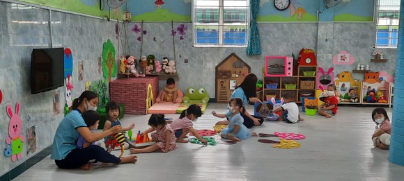 TPHCM: Gần 50% cơ sở giáo dục thiếu nhân viên y tế trường học chuyên trách ảnh 2