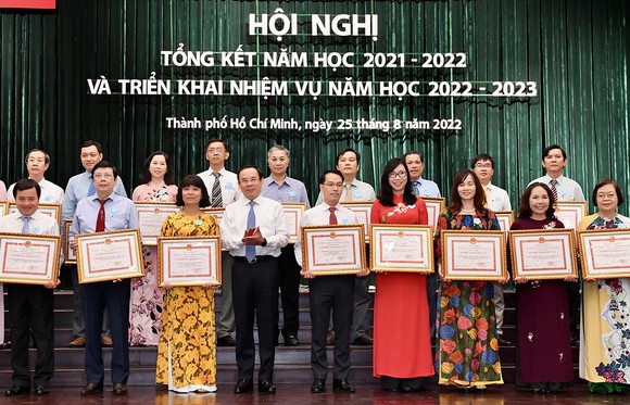 Bí thư Thành ủy TPHCM Nguyễn Văn Nên: Một nền giáo dục thực chất mới tạo ra một xã hội phát triển thực chất ảnh 1