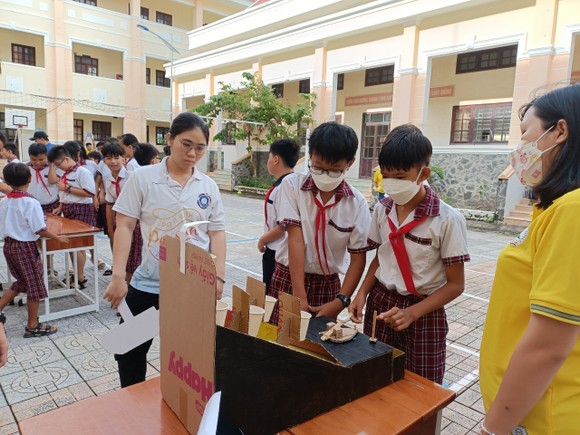 Trường học tại TPHCM rà soát công tác an toàn trường học ảnh 1