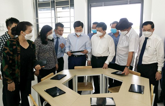 Bàn giao Trường THCS Châu Hòa quy mô hơn 9.000m² ảnh 1
