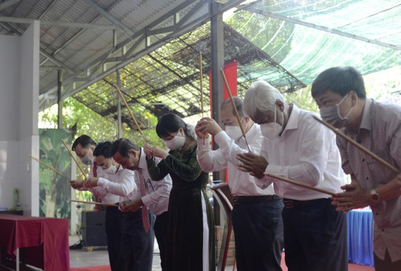 Lần đầu tiên tri ân tiền nhân và tôn vinh nghề làm bột Sa Đéc ảnh 2